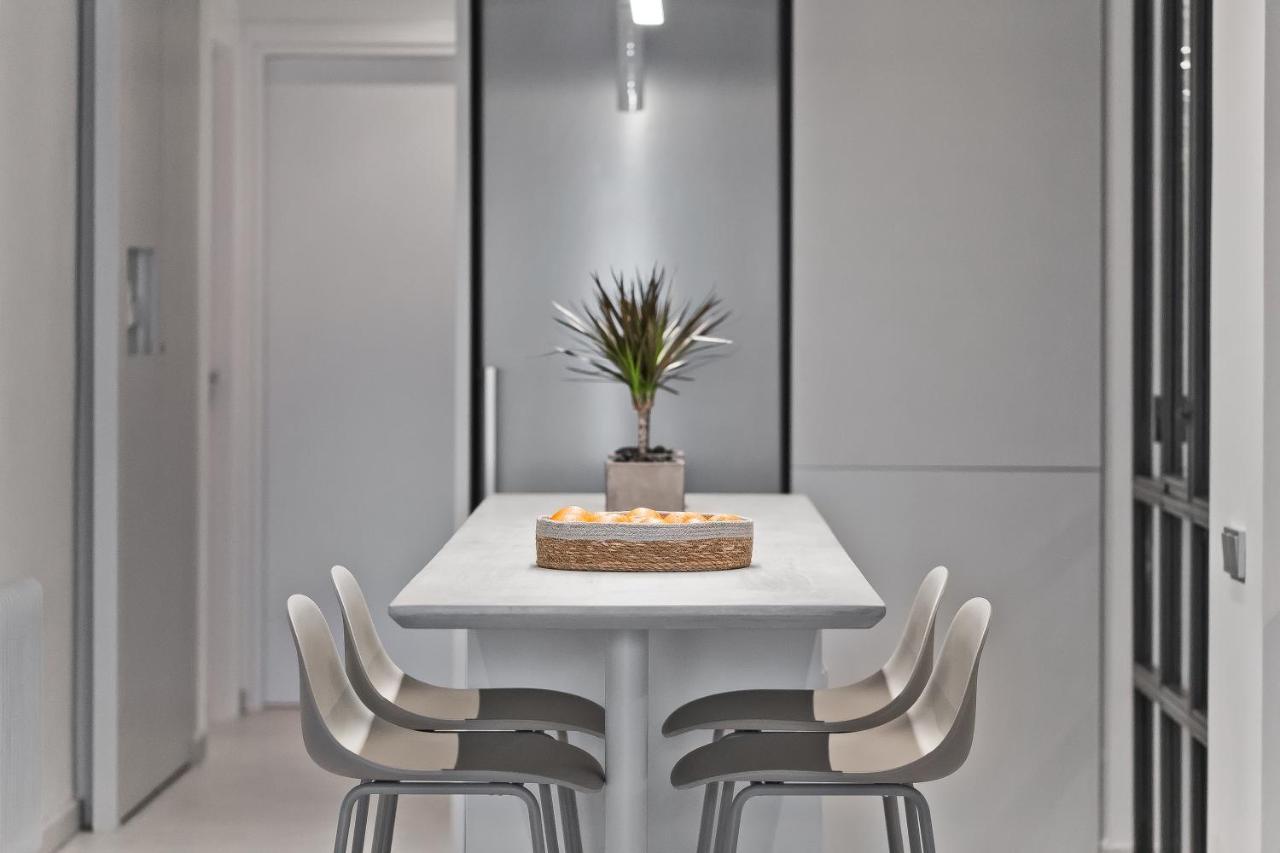 Bag- Boutique Apartment Grey - Hilton Area Atena Exterior foto