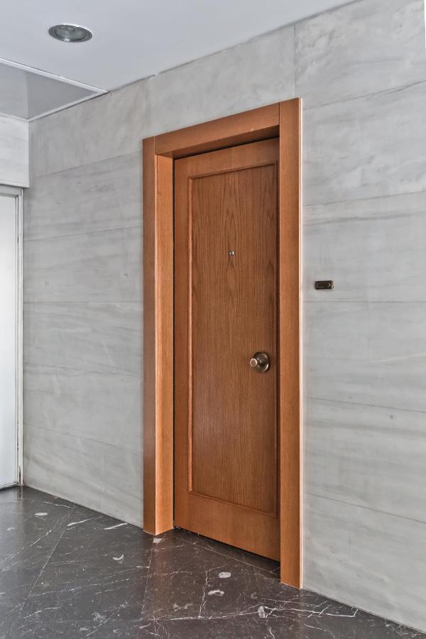 Bag- Boutique Apartment Grey - Hilton Area Atena Exterior foto